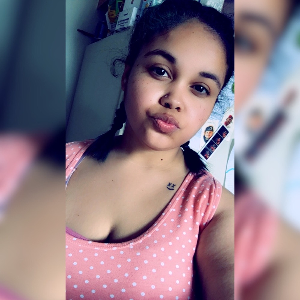 Meet your Posher, Apolonia